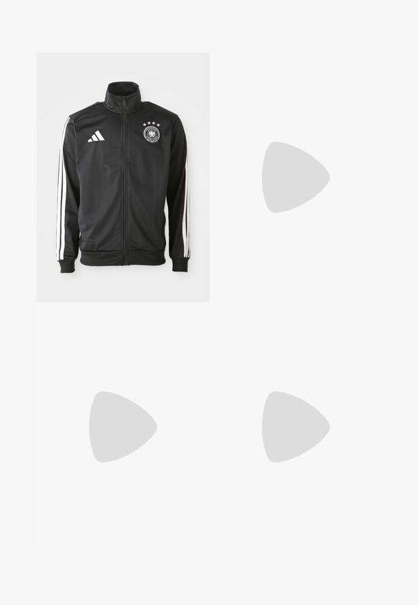Schwarze Sportjacke aus glattem Stoff, mit weißen drei Streifen Akzenten an den Ärmeln, einem hohen Kragen und einem deutschen Fußball-Logo mit Sternen.; Langärmliges weißes Sportshirt aus glattem Material mit einem schwarzen Adidas-Logo auf der Brust; V-Ausschnitt-Design und figurbetonte Form.; Rote Sportshorts aus leichtem Material, mit weißen horizontalen Streifen am Saum und einem weißen Logo auf dem linken Bein.; Weißer Fußballschuh mit schwarzen Akzenten und roter Sohle. Verfügt über drei schwarze Streifen an der Seite und ein glattes Obermaterial.
