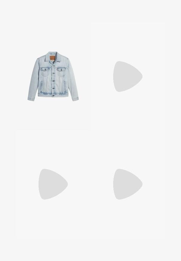 Chaqueta de mezclilla azul claro con cierre de botones, dos bolsillos en el pecho y cuello clásico. Detalles desgastados y una forma ligeramente ajustada.; Sudadera gris con capucha, bolsillo tipo canguro, puños elásticos, cordones y un tejido suave y texturizado. Diseño casual apto para usar en capas.; Vaqueros de mezclilla azul oscuro con un diseño de pierna recta, cinco bolsillos y herrajes tono cobre. Presenta un cierre de botón y costuras cosidas.; Zapatillas de ante beige con puntera redondeada, cordones en la parte delantera y un acento texturizado en la parte trasera. La suela de goma blanca proporciona contraste. Diseño sencillo y moderno.
