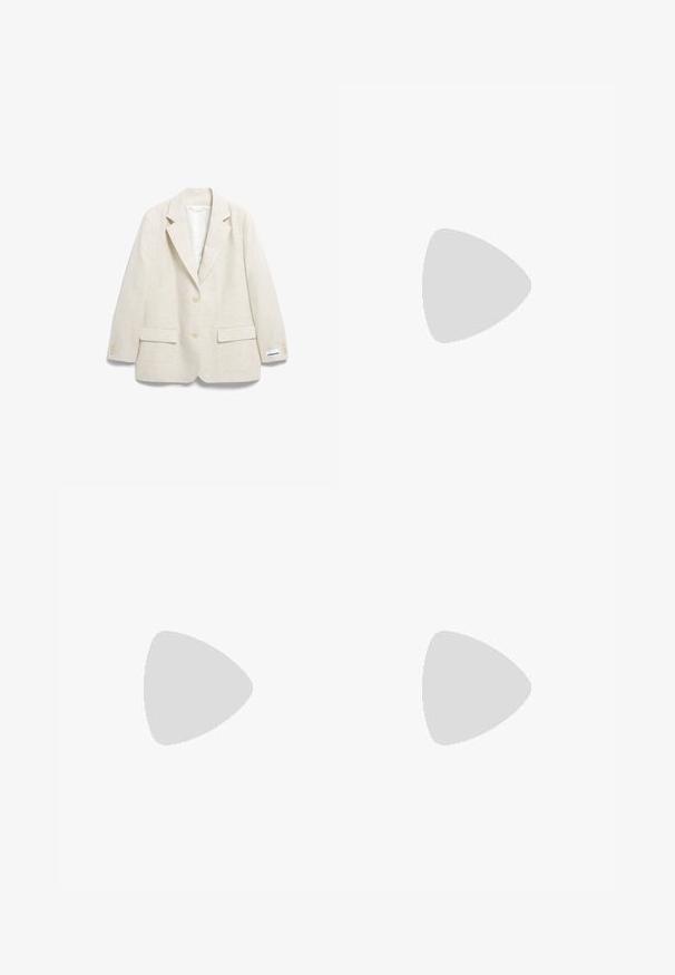 Beige Leinenblazer mit Reverskragen, zwei Fronttaschen und drei Knöpfen an den Ärmelabschlüssen, mit einem Label, das auf dem Ärmel gestickt ist.; Schwarzes Sweatshirt mit Rundhalsausschnitt, überschnittenen Schultern, gerippten Bündchen und einem kleinen gelben Loop-Logo auf der Brust. Weicher Stofftextur.; Cremfarbene Denim-Jeans mit lockerer Passform, fünf Taschen, Kupferbeschlägen und passendem Nähten. Mit Knopfverschluss und Gürtelschlaufen.; Beige Schuhe mit schwarzen Akzenten, Netzseitenteilen und einem sicheren Schnürzug. Dicke Gummisohlen mit strukturiertem Profil. Tragen mit weißen Socken.