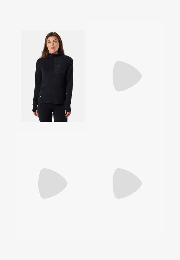 Giacca nera con zip, colletto alto, design aderente e fori per il pollice. Presenta una tasca sul petto con zip. Realizzata in materiale morbido ed elastico.; Felpa beige chiaro con cappuccio regolabile, maniche lunghe, polsini e orlo a coste, realizzata in morbido tessuto testurizzato.; Leggings sportivi neri con vestibilità slim, realizzati in materiale elasticizzato. Presentano un logo laterale e un discreto dettaglio di cucitura.; Scarpa sportiva nera con parte superiore testurizzata, pannelli in rete e suola imbottita. Presenta lacci e un tappo sul tallone per una facile calzata.