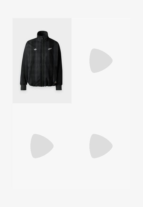 Veste zippée à carreaux noirs avec col haut, ornée de logos brodés blancs, avec des poignets et un ourlet élastiques, fabriquée dans un matériau lisse et léger.; T-shirt noir à manches courtes en coton. Il présente un col rond et une coupe décontractée. Design simple sans motifs ni accents visibles.; Pantalons en velours côtelé noirs à jambes larges avec grandes poches avant et passants de ceinture, dotés d'une fermeture à bouton et à zip.; Baskets noir et blanc avec une tige en suède et cuir, comportant trois rayures blanches, un bout perforé et une semelle en caoutchouc gum.