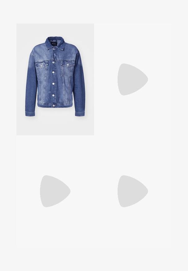 Only & Sons ONSJUST BOX JACKET - Jeansjakke - light blue denim; svart t-skjorte laget av bomull med korte ermer. Har et grønt "ROOTS"-logo på forsiden, rund halsutringning og standard passform.; Sorte bomullsbukser med rett ben-design, med frontknapplukking og sidelommer. Glatt tekstur og minimalistiske detaljer.; Svarte joggesko med en teksturert krokodille-embossed læroverdel, rund tå og en kontrasterende hvit gummisåle med en glatt overflate.