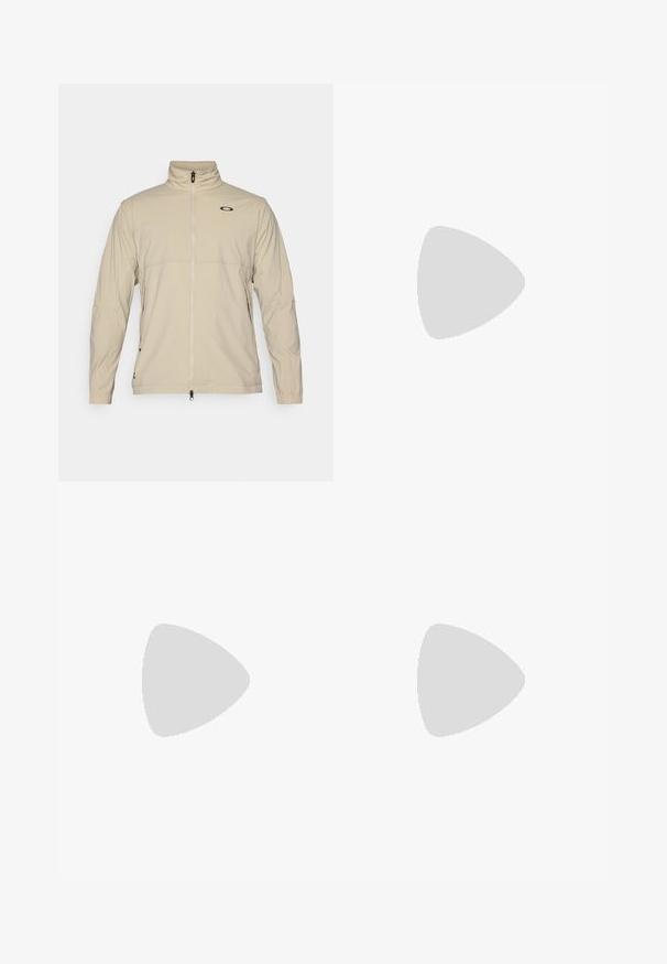 Veste beige zippée avec un col montant, fabriquée en tissu léger. Elle possède des poignets élastiques et un petit logo sur la poitrine.; T-shirt noir à manches courtes fabriqué en tissu léger. Dispose d'un logo blanc sur le côté gauche du torse, d'un col rond et d'une texture lisse.; Pantalon de sport noir en tissu léger, avec une taille à cordon, des poches latérales et des chevilles resserrées.; Chaussure de trail running noire avec une tige texturée, semelle en caoutchouc et bout renforcé. Présente un col rembourré et une tirette pour un enfilage facile.