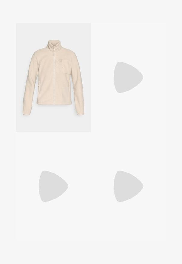 Chaqueta de forro polar beige con cuello alto, cremallera frontal completa y un bolsillo en el pecho. Cuenta con bolsillos laterales y una superficie texturizada y suave.; Dos camisetas sin mangas en negro y blanco, hechas de tela elástica. Presentan un escote redondeado y costuras uniformes en los bordes. Etiqueta de la marca visible.; Pantalones de pierna ancha en beige con una textura acanalada, cintura alta y corte recto. Presenta una sutil abertura en el dobladillo.; Zapatilla deportiva blanca con una combinación de materiales texturizados. Presenta acentos en amarillo pálido, detalles en negro y una lengüeta trasera azul claro.