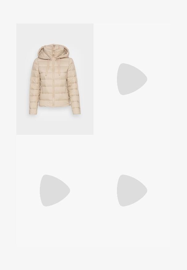 Marc O'Polo Casaco de inverno - stormy sand; Duas blusas de mangas longas, uma preta e uma branca, ambas com decote quadrado e feitas de um tecido macio e elástico.; Calças largas e pretas, com um cós elástico e cordão ajustável. Feitas de um tecido liso e leve, sem padrões visíveis.; Sandal de pele preta com bico pontiagudo e um salto bloco baixo. Apresenta uma tira no tornozelo com uma fivela em tom dourado. Textura suave.