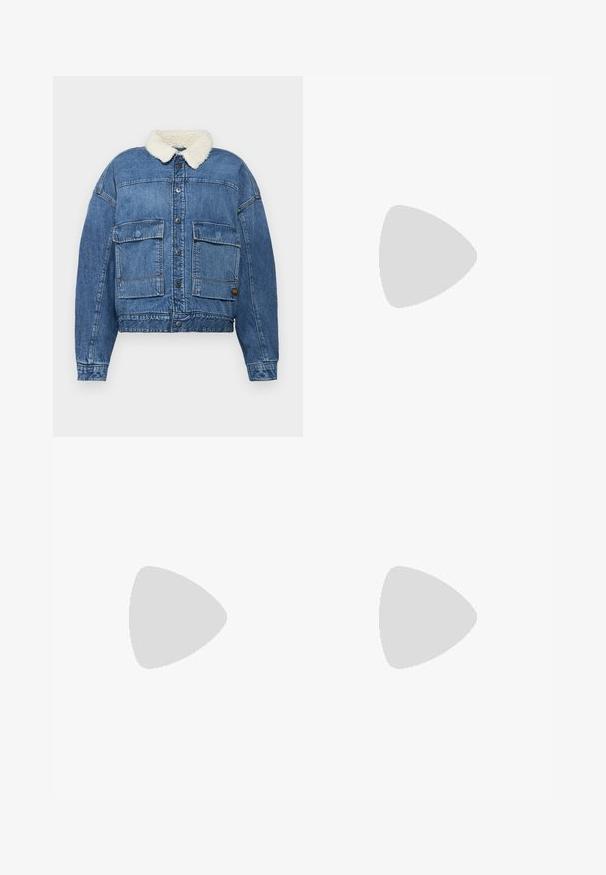 G-STAR DRIFTER JACKET  - Teksajakk - faded cliffside blue; Valge ilma varrukateta T-särk, mis on valmistatud ribakangast, ümarate kaelustega ja kitseneva siluetiga, minimaalse õmbluste ning ilma kaunistusteta.; Heledad sinine flared teksapüksid, millel on kõrge vöökoht, viie tasku disain ja peen gradiseeruv hägusus alates hemist.; Pruunid nahast cowboy saapad terava varbaga ja plokk-kandaga, millel on detailne tikand ja kergelt tõstetud aktsendid varrel.; Must haben musta nahkklahviga kott, millel on klapp ja kuldne metallist pandla detail. Kaasas must rihm ja stiilne, minimalistlik disain.; Hõbedased rõngaskõrvarõngad keerutatud disainiga, millel on poleeritud viimistlus ja posti-tagune sulgemine. Diameeter umbes 3 cm.