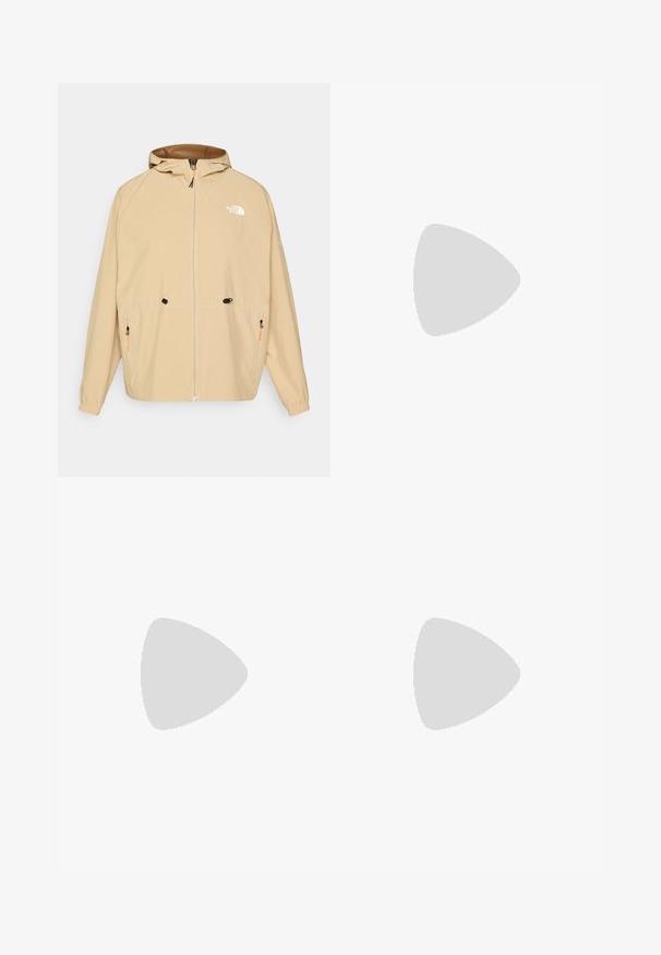 Giacca leggera beige, con zip frontale, cappuccio, corde regolabili, polsini elasticizzati, due tasche frontali con zip arancioni, logo sul petto.; T-shirt nera a maniche lunghe in cotone con colletto rotondo. Presenta un piccolo logo bianco sul lato sinistro del petto. Design semplice e vestibilità comoda.; Pantaloni cargo in nylon nero con zip rimovibile, polsini regolabili, molteplici tasche e un logo sulla gamba destra. Tessuto liscio e leggero.; Scarpa atletica beige e crema con tomaia in mesh testurizzato, sovrapposizioni supportive e suola in gomma con un motivo a tasselli per la trazione.