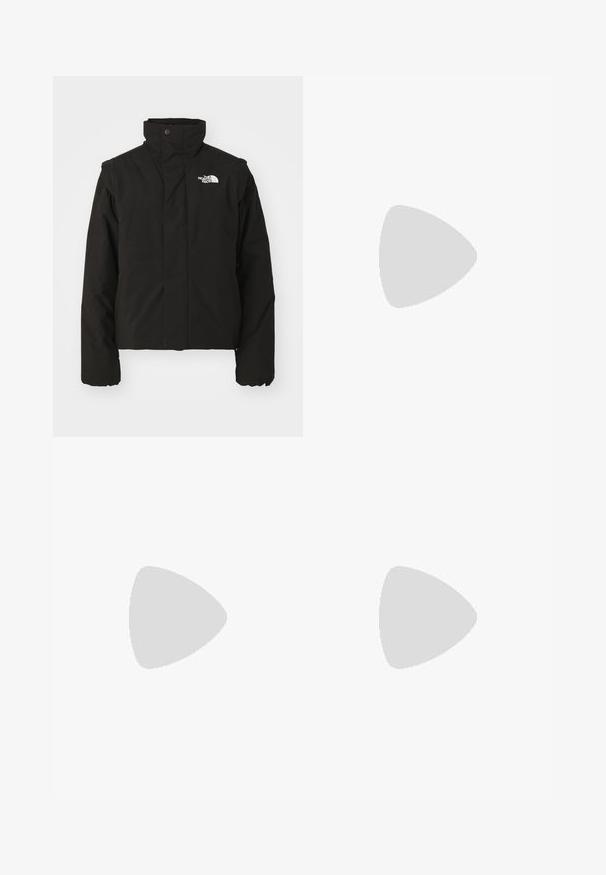 The North Face PADDED 2 IN 1  - Zimska jakna - black; Crni dugoruki atletski top s polu zatvaračem, ovratnikom, reflektirajućim Nike logoom i ravnim šavovima za udobnost i dobro prijanjanje.; Crne vanjske hlače napravljene od izdržljivog materijala, sa ležernim krojem, elastičnom stražnjom trakom i cinčanim manžetama za podesivu duljinu.; Crne atletske cipele s mrežastim gornjim dijelom i sjajnim premazima. Imaju zakrivenu zavojnicu za amortizaciju i teksturirane linije sa strane. Vidljiv Nike logo.