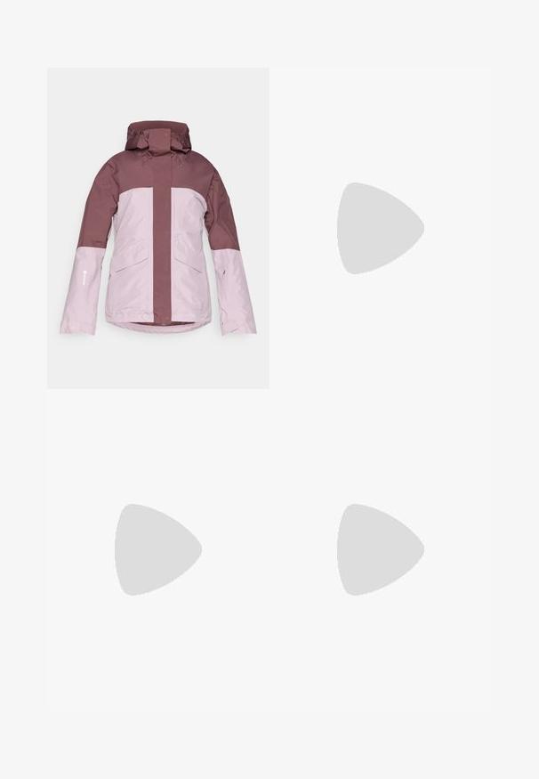 Jachetă impermeabilă în roz închis și deschis, având un guler înalt, glugă ajustabilă, două buzunare frontale și o textură netedă.; Iarna neagră cu mânecă lungă, din bumbac, cu guler rotund. Prezintă un mic logo alb în zona pieptului stâng. Design simplu și croi lejer.; Pantaloni cargo din nylon negru, cu fermoar detașabil, manșete ajustabile, multiple buzunare și un logo pe piciorul drept. Textură netedă și ușoară.; Pantofii sport bej și crem au un superior din plasă texturată, suprapuneri de susținere și o talpă din cauciuc cu un model de profil pentru aderență.