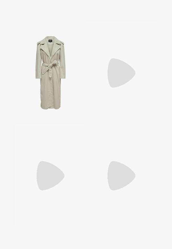 Lichtbeige trenchcoat met een brede revers, lange mouwen, een ceintuur in de taille en zijzakken. Gemaakt van een gladde stof met een recht gesneden ontwerp.; Zwarte jurk met halternek en gaaspaneel. Heeft een sweetheart-halslijn, geplooide rok en aansluitend lijfje. Soepele stoftextuur.; Witte slingback hak met een spitse neus, glad bovenmateriaal, lage blokhak en een design met uitsparingen aan de zijkant, voorzien van een verstelbare gespsluiting.; Ronde zonnebrillen met donkere glazen en gouden montuur. Het model draagt een lichtblauwe, geribbelde cardigan met knopen en contrasterende witte mouwen.; Michael Kors polsbandje in beige gecoate canvas met een herhaald MK-logo patroon, gouden hardware en een afneembare kettingriem.