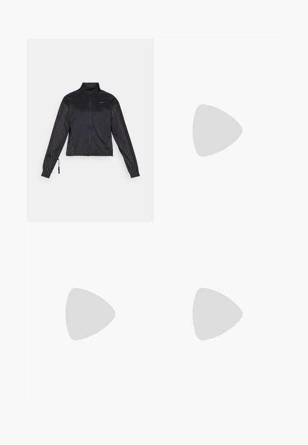 Nike Performance RUN - Vandeniui atspari striukė - black/black; Baltas be rankovių marškinėliai, pagaminti iš lengvos medžiagos, su juodais Nike logotipo akcentais ant pečių, apvaliu iškirpimu ir laisvu siluetu.; Juodi leggingai iš elastingos medžiagos, turintys aukštą juosmenį ir baltą Nike logotipą kairėje šlaunyje. Lygus paviršius, prigludusi dizainas.; Nike Performance DOWNSHIFTER 13 - Bėgimo batai plentui - sail/silver-coloured photon dust/summit white/barely volt/black