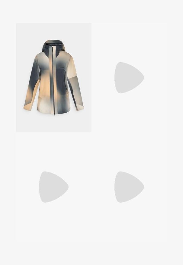 Kapucnis kültéri dzseki elöl cipzárral, cipzáras oldalzsebekkel, valamint bézs, szürke és fekete színátmenetes színblokkokkal.; Fehér ujjatlan Nike futó felső kerek nyakkivágással, sima textúrával és fekete Nike logóval a bal felső mellkason.; Sötétszürke Nike futóshorts, elasztikus derékkal és húzózsinórral, az alsó jobb lábszáron ezüst színű logóval.; Nike futócipő világosszürke hálós anyagból, piros részletekkel, lekerekített orral, vastag párnázott talppal és texturált talppal a jobb tapadás érdekében.; Fehér keretű napszemüveg, szürke díszítéssel és kék tükörlencsékkel. Sportos dizájn, körbeölelő forma és állítható orrtámasz.