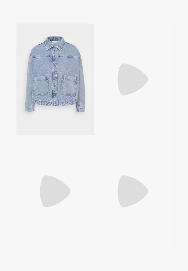 Heleheline teksajakett, millel on nööbid eest, kaks suurt esi-taskut ja krae. Omab veidi lühendatud äärt ning vabalt langevat lõiget.; Even&Odd Petite 2 PACK - Topp - light grey/black; ONLY Petite ONLMADISON BLUSH WIDE - Wide leg - dark blue denim; Mustad mustad kingad pehme ja tekstuurse pealmise osaga, millel on kaks reguleeritavat rihma ja ümmargune toe disain, paigaldatud tasasele kummist tallale.; Hõbedased rõngas kõrvarõngad, millel on lipsu kujundus, sile viimistlus ja läikiv tekstuur. Kompaktne, minimalistlik stiil, sobib erinevateks juhtudeks.