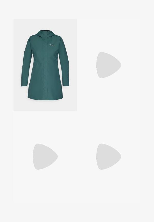 Berghaus OMEARA LONG SHELL - Softšelová bunda - peak; Zelené tričko s krátkym rukávom vyrobené z mäkkej tkaniny. Má okrúhly výstrih a na ľavej hrudi malú žltú výšivku palmy.; Svetlozelené šortky vyrobené z jemnej tkaniny, s hladkým pásom a malým čiernym logom na spodnej strane. Jednoduchý a funkčný dizajn.; Čierna turistická obuv s polovičným strihom, s textúrovaným zvrškom, šedými akcentmi a odolnou gumovou podrážkou s protišmykovými hrebienkami.; Čierny batoh Columbia Titanium s hladkou textúrou látky, bočnými vreckami, hornou rukoväťou a nastaviteľnými popruhmi. Minimalistický dizajn s nenápadným brandingom.