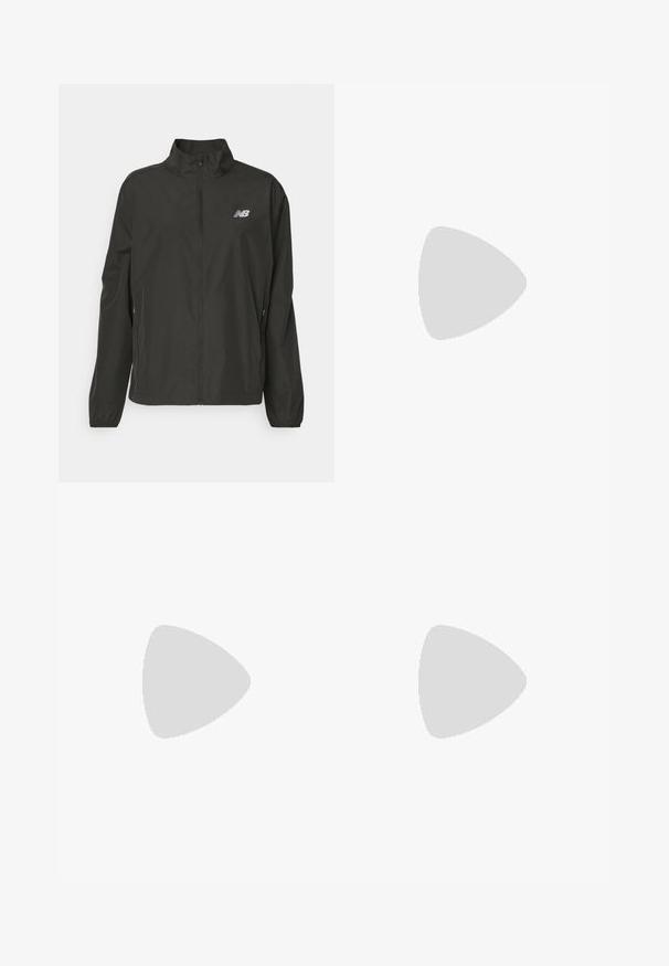 Zwarte lichtgewicht jack met ritssluiting en staande kraag, elastische manchetten, zijzakken en klein wit New Balance-logo op de borst.; Zwarte korte mouwen t-shirt van zacht materiaal, met een klein grijs New Balance-logo op de bovenste linkerborst, klassieke ronde hals ontwerp.; Zwarte trainingsbroek van lichtgewicht materiaal met een elastische tailleband en een verstelbaar trekkoord. Beschikt over een klein logo aan de zijkant.; Zwarte hardloopschoen met een gestructureerde bovenkant, slank ontwerp en reflecterende accenten. Heeft een zachte, gevoerde zool voor comfort.