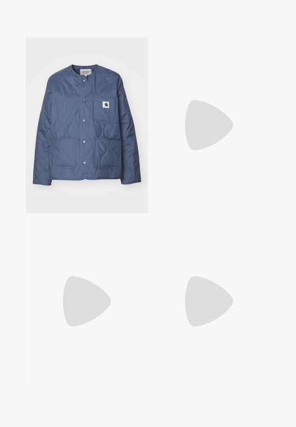 Carhartt WIP SKYLER LINER - Light jacket - positano; White cotton t-shirt with a round neckline and short sleeves. Features a small black Nike logo on the chest. Simple and unadorned design.; White wide-leg athletic pants with a ribbed waistband and subtle logo detail. Smooth fabric with a relaxed fit and tapered hem.; White sneakers with peach accents, smooth leather upper, perforated toe, textured sole, and laces. Worn with white crew socks on a blue surface.
