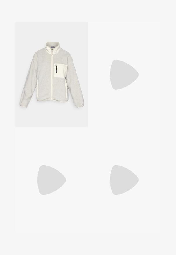 Patagonia SYNCH - Flísová bunda - oatmeal heather/natural; Modrá tričko s krátkym rukávom vyrobené z textúrovanej látky, s bielym logom Columbia na hrudi, okrúhlym výstrihom a priliehavým strihom.; Sivé výkonové nohavice s elastickým pásom, dvoma prednými vreckami a bočným vreckom na zips. Hladká textúra a priliehavý strih.; HOKA TRANSPORT - Turistické topánky - eggnog