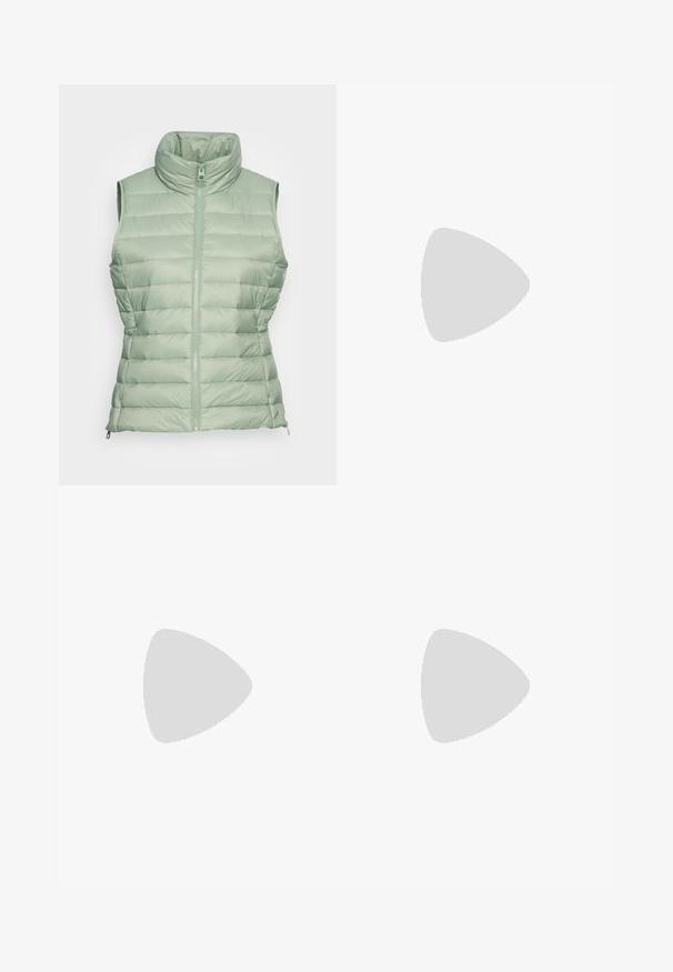 Marc O'Polo VEST STAND UP COLLAR FRONT ZIPPER - Colete - breezy mint; Sweater preto cropped de malha com um corte solto, decote largo e mangas longas, apresentando um padrão texturizado em canelado por todo o tecido.; Jeans de perna larga, de cintura alta, em azul claro, com design de cinco bolsos, fecho com botão e passantes para cinto, combinados com uma blusa justa de manga longa branca.; Tênis altos pretos com cadarços brancos, um logo branco e costuras brancas contrastantes. Apresenta uma sola branca grossa e um cabedal em camurça texturizada.; Óculos de sol com armação metálica e lentes verdes ovais. Armação fina em metal prateado e pontas das orelhas pretas. Design minimalista, sem logótipos visíveis.