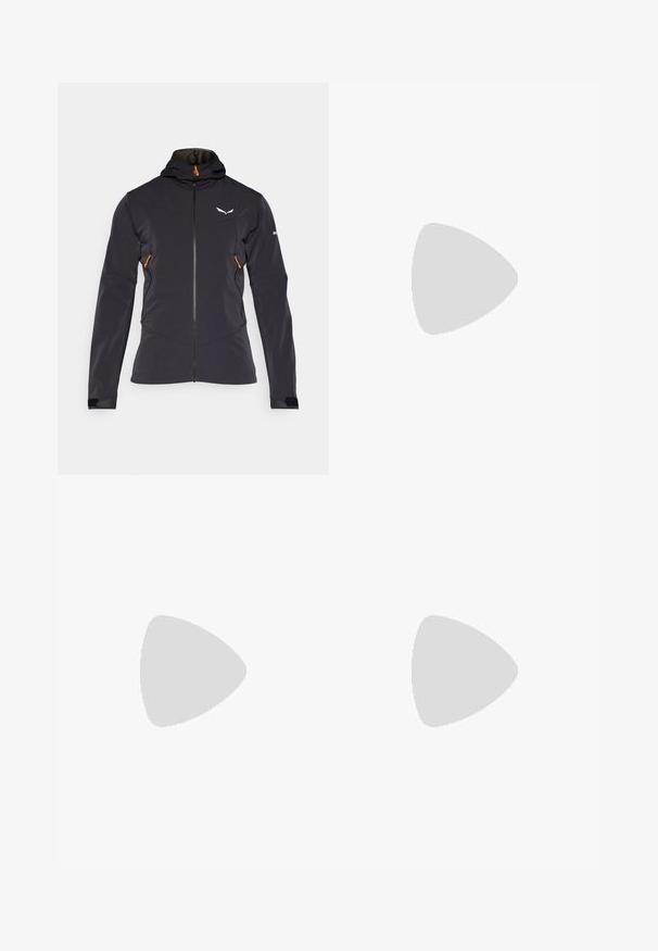 Veste softshell noire avec un design ajusté, capuche réglable, détails de zip orange et orifices pour les pouces aux poignets. Comprend des accents réfléchissants.; T-shirt noir à manches courtes en tissu léger. Présente un petit logo blanc sur la poitrine gauche et des accents subtils aux épaules.; Pantalon de sport noir en tissu léger, avec une taille à cordon, des poches latérales et des chevilles resserrées.; Chaussure de trail running noire avec une tige texturée, semelle en caoutchouc et bout renforcé. Présente un col rembourré et une tirette pour un enfilage facile.