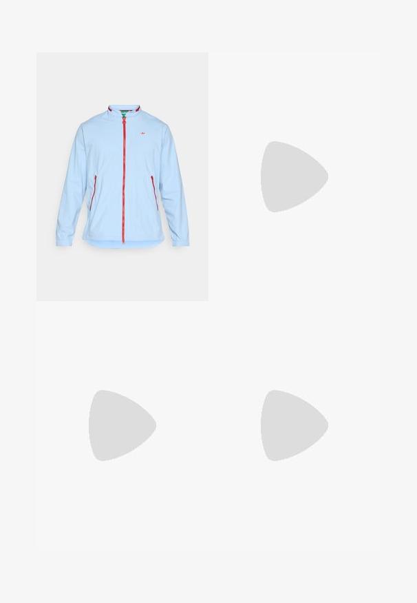 Chaqueta azul clara con cuello alzado, cremallera roja y detalles rojos a juego. Presenta mangas largas y bolsillos laterales.; Camiseta de algodón de color azul claro con mangas cortas, cuello redondo y detalle del logo negro en el pecho. Textura suave y corte relajado.; Pantalones deportivos negros hechos de una tela suave y liviana con una cintura elástica. Presentan un pequeño logo en el lado izquierdo y piernas ajustadas.; Zapatillas de running ligeras en azul pálido con rayas negras. Presentan una parte superior suave, puntera redonda y una gruesa mediasuela blanca etiquetada como "LIGHTSTRIKE PRO".