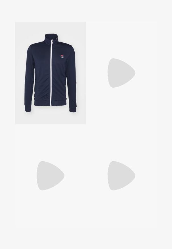 Chaqueta de chándal azul marino con cuello alto, cierre de cremallera completo, cremallera blanca y acentos contrastantes en las mangas, fabricada con un material suave y elástico.; Camiseta de manga corta azul marino con un cuello redondo blanco, que presenta acentos a rayas rojas y blancas en los hombros y un parche con logo.; Pantalones deportivos navy con cintura elástica, bolsillos laterales y dobladillos con cremallera. Hechos de una tela suave y elástica.; Zapatilla baja de ante marrón con acentos crema, superficie texturizada, suela de goma negra y logotipo bordado en el costado y en la lengüeta.