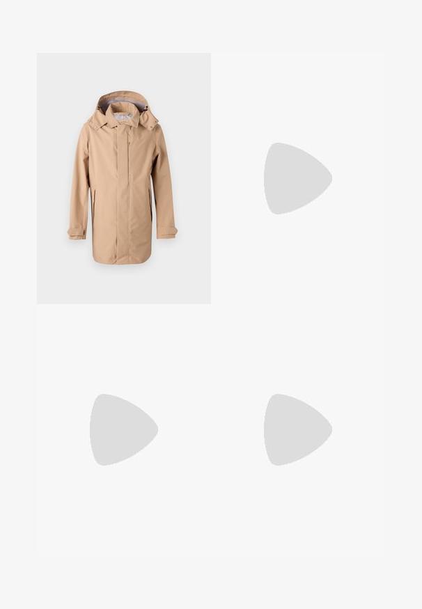Beige vandtæt jakke med hætte, front lynlås og sidelommer. Har en let afslappet pasform og justerbare manchetter. Glat tekstur.; Hvid bomulds t-shirt med rund halsudskæring og korte ærmer, prydet med et gold EA7 Emporio Armani logo trykt på forsiden.; Sorte atletiske shorts lavet af blødt stof, med en elastisk talje og et lille gult EA7-logo nederst på venstre ben.; Hvide lædersneakers med en glat overflade, rund tå, flade snørebånd og en tekstureret sål. Har et diskret logo på hælen.