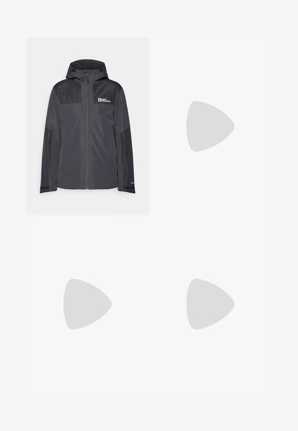 Jaqueta cinza resistente à água com fecho éclair na frente, capuz ajustável e mangas escuras em contraste. Apresenta um logótipo no peito.; T-shirt preto de manga curta feito de algodão, com um decote redondo e um pequeno logótipo branco na parte superior esquerda do peito.; Calças atléticas pretas feitas de tecido leve, com um cós ajustável por cordão, bolsos laterais e punhos afunilados nos tornozelos.; Sapatilha de trail running preta com um upper texturizado, sola de borracha e biqueira reforçada. Possui um colarinho acolchoado e uma alça para facilitar o calçar.