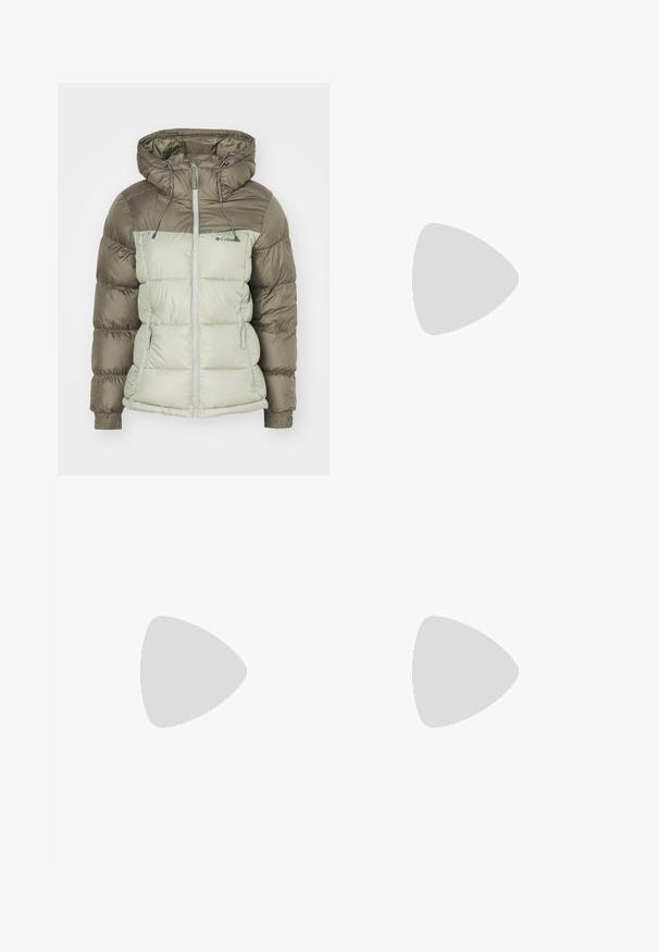 Chaqueta acolchada con capucha, que presenta un diseño bicolor; sección superior en verde oliva oscuro, sección inferior en verde claro, con puños elásticos y bolsillos con cremallera.; Camisa de manga larga gris oscuro con un gráfico de árboles rojos y montañas; logo "COLUMBIA" en texto blanco en negrita. Tela suave, cuello redondo estándar.; Columbia BREA FALLS™ COTTON RIPSTOP PANT - Pantalones montañeros largos - black; Columbia TERRASTRIDE CRZ - Zapatillas de senderismo - shark/black
