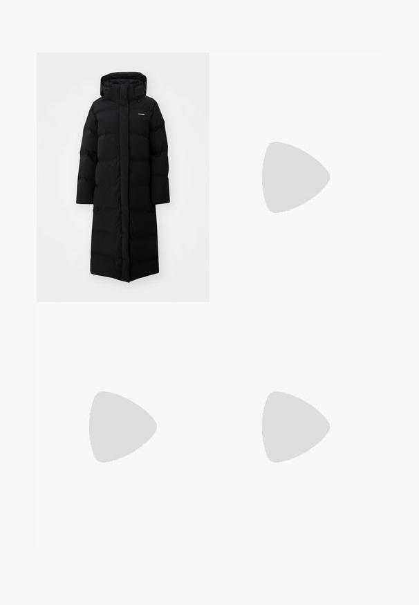 Holzweiler GLITTERTIND JACKET - Down coat - black; DESIGNERS REMIX VERONA - Print T-shirt - grey melange; AERON PANTS - Trousers - steel; MM6 Maison Margiela BOOT - Classic ankle boots - black