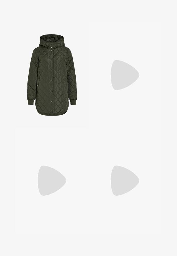 Šviesiai žalia, ilga, quilted striukė su gobtuvu, snap mygtukais ir išilgiais rankovėmis. Siūlo lygią, tekstūruotą medžiagą su deimanto raštu.; Pilkas golfas, pagamintas iš lygaus, elastingo audinio. Ilgos rankovės, prilipęs dizainas, minimali tekstūra, be matomų raštų ar metalinių detalių.; Tamsiai mėlynos džinsinės kelnės su tiesiomis kojomis, turinčiomis penkis kišenes, kontrastingomis siūlėmis ir užtrauktuko uždarymu.; Juodos zomšo ir odos sportinės bateliai su kreminiu šoniniu swoosh ir šviesiai kreminiu kulnu. Ypatybės - smėlio spalvos raišteliai ir guminis padas.