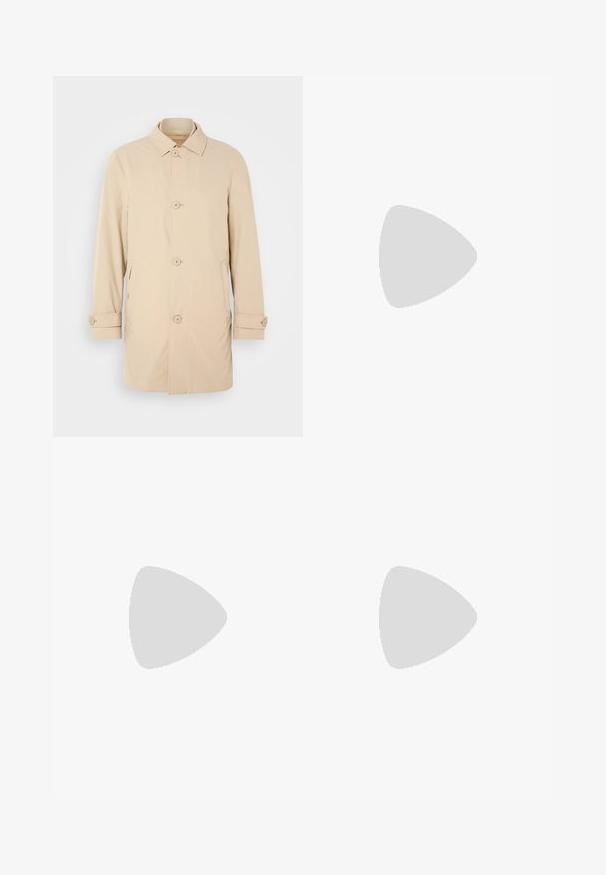 Beige színű, közepes hosszúságú kabát, galléros nyakkal, két elülső zsebbel és gombos zárással. Simább textúra, egyenes sziluett.; Hosszú ujjú, világosszürke pólóing puha anyagból, három gombos kiképzéssel és bordázott mandzsettákkal, klasszikus gallér dizájnnal.; Világosszürke nadrág, sima textúrával, lapos elülső résszel és egyenes lábakkal. Lélegző anyagból készült, belső zsebekkel és övjáratokkal ellátva.; Fekete bőrcipő, kerek orrú, sima felületű, minimális varrással és alacsony gumitalppal. Logó a sarokrészen.