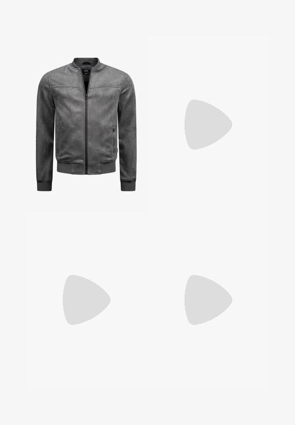 Siva bomber jakna napravljena od mekanog, glatkog materijala s prednjim zipom, rebrastim manžetama i rubom. Sadrži suptilne detalje šavova i bočne džepove.; Maslinasto zelena pamučna majica s velikim crnim Levi's logotipom sprijeda. Klasični okrugli izrez i kratki rukavi, glatka tekstura.; Maslinaste zelene cargo hlače napravljene od čvrste pamučne tkanine. Imaju višestruke džepove, bočni džep sa zatvaračem i sužene nogavice sa blago teksturiranim završetkom.; Crne visoke platnene tenisice s bijelim gumama i vezicama, sa kružnim logom sa strane, u kombinaciji s trapericama i crnim hlačama.