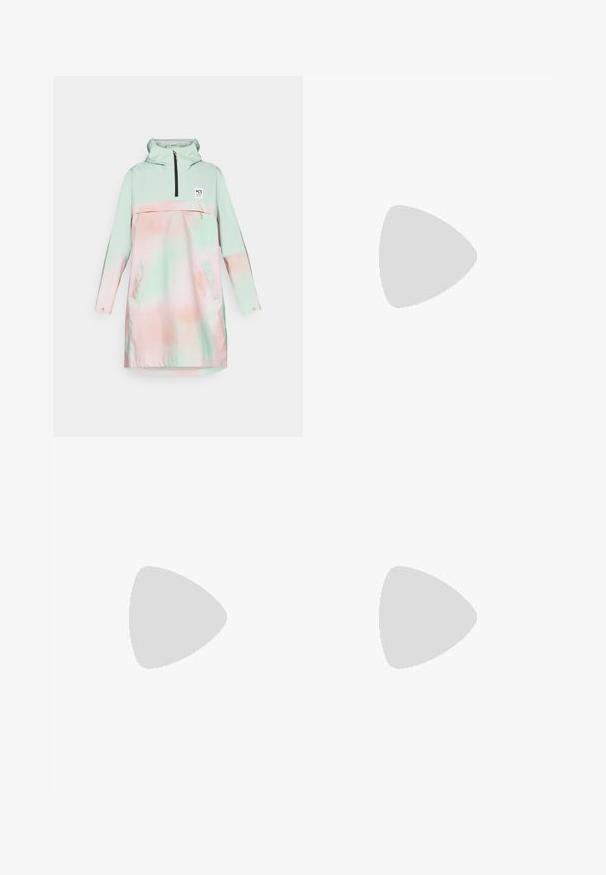 Lett, hettejakke i mintgrønn med en rosa gradient, med halv glidelås, frontlomme og sidelommer.; The North Face FLEX SHORT SLEEVES TEE - T-skjorte til trening - black; Svart utendørsbukser laget av slitesterkt stoff. Har glidelåslommer, forsterkede knær og en rett skjæring for bevegelighet.; Lettvekts Columbia treningssko i hvit mesh med en teksturert grå såle og gummitraction. Har en polstret krage og snøring.