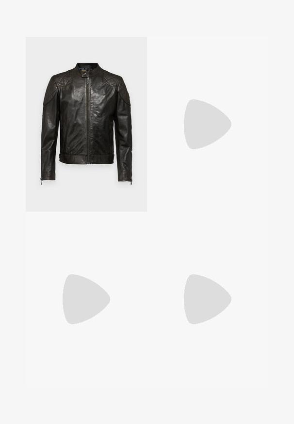 Belstaff OUTLAW - Chaqueta de cuero - black; Camisa de algodón blanca de manga larga con cuello redondo, aberturas laterales en la parte inferior y una textura suave, exhibida desde la parte de atrás.; Jeans de mezclilla azul claro con un diseño de pierna recta, cinco bolsillos, cierre de botón, ligeramente desgastados y detalles de costura en contraste.; Zapatilla blanca con parte superior de cuero liso y perfil bajo. Presenta una puntera redondeada, seis ojales y una suela de goma texturizada.