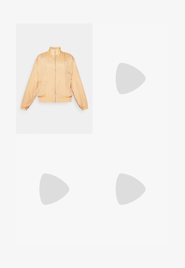 Veste légère de couleur pêche, avec un col montant, une fermeture éclair à l'avant, des poignets élastiques et un ourlet à bande. Présente un logo blanc sur la poitrine gauche.; T-shirt de sport à manches longues noir en tissu lisse, avec un col rond, le logo Puma en blanc et des détails perforés subtils sur les côtés.; Leggings noirs en tissu extensible, avec une taille haute et un logo blanc imprimé sur le bas de la jambe gauche. Texture lisse.; Baskets de sport blanches avec une tige en mesh, dotées d'un col rembourré, d'une semelle texturée et du marquage "Fresh Foam" sur la semelle intermédiaire.