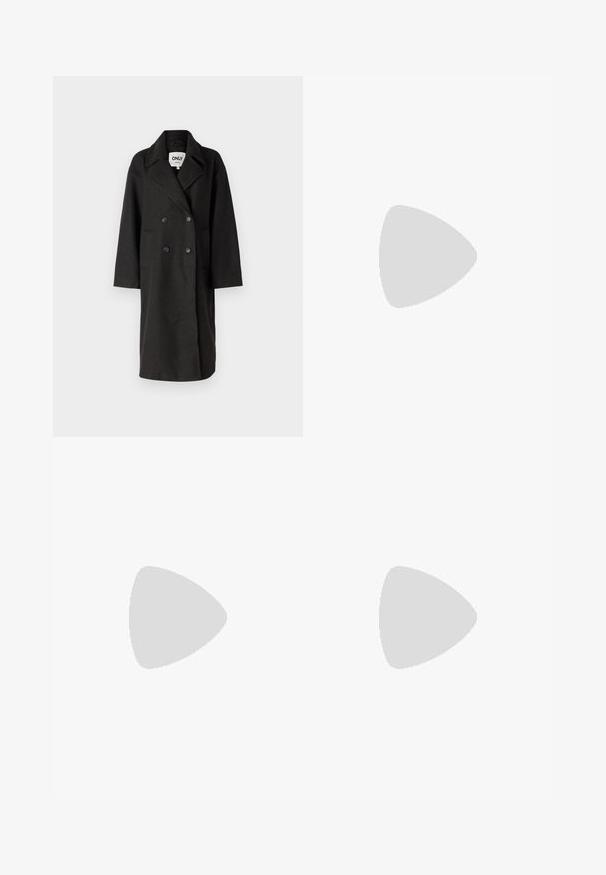 Cappotto doppiopetto nero con rever a punta, maniche lunghe, due tasche frontali e una vestibilità comoda. Realizzato in un materiale morbido e strutturato.; Vestito aderente nero con scollatura quadrata, maniche corte e texture a costine. Due varianti: tonalità nero chiaro e nero più intenso.; Stivale lungo in pelle nera con suola piatta robusta e tacco a blocco, dotato di linguetta e battistrada testurizzato sulla suola.; Borsa a spalla in pelle nera con forma arrotondata, finitura lucida e accessori in argento. Persona che indossa pantaloni ampi neri e mocassini con borchie.; Bracciale in metallo color oro con un design fluido e curvilineo. Presenta un piccolo e prominente accento color argento a un'estremità.
