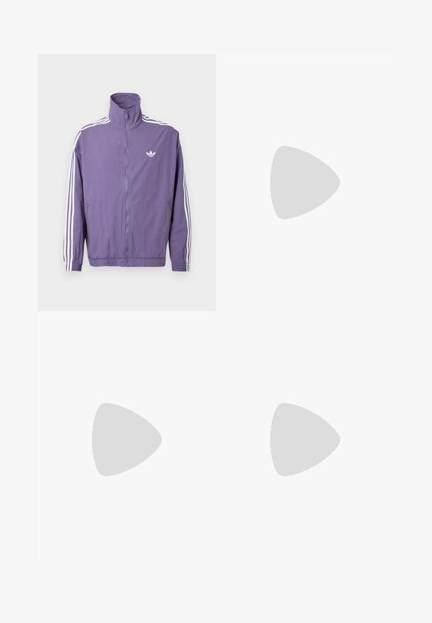 Μωβ μπουφάν με φερμουάρ και ψηλό γιακά, λευκές τρεις ρίγες στα μανίκια και μικρό λευκό λογότυπο στο αριστερό στήθος. Υλικό πολυεστέρα.; Τρία λευκά ριμπ μπλουζάκια από βαμβάκι. Διαθέτουν στρογγυλή λαιμόκοψη και μικρές μαύρες ετικέτες κοντά στο στρίφωμα. Διαθέσιμα σε πολλές μεγεθύνσεις.; Μαύρο αθλητικό παντελόνι με ελαστική μέση, κατασκευασμένο από λείο ύφασμα, με διακριτική ραφή στο πλάι και χαλαρή εφαρμογή, σχέδιο ίσιου ποδιού.; Μαύρα αθλητικά παπούτσια με επάνω μέρος από σουέτ και συνθετικό υλικό, με τρεις λευκές ρίγες, υφασμάτινη σόλα από καουτσούκ και μπλε ταυτότητα λογότυπου στη γλώσσα.