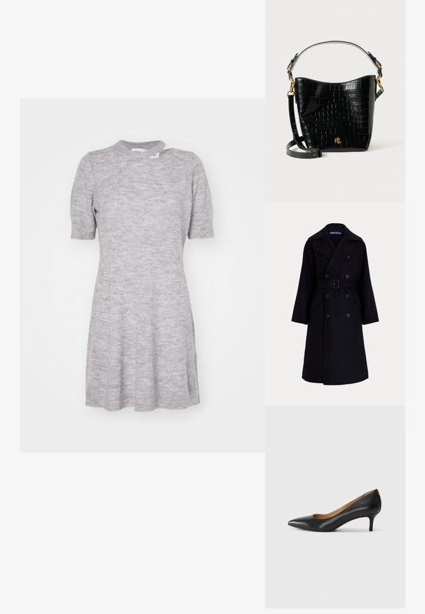 Tamsiai mėlynas vilnonis dvigubos sagos trenčkotis su plačiomis atlankomis, ilgomis rankovėmis, šoniniais kišenėmis ir diržu juosmeninėje dalyje.; Šviesiai pilkas megztas suknelė su trumpomis rankovėmis, prigludusia liemene ir platėjantis sijonu. Savybės apvalus iškirpimas ir švelni tekstūra su subtiliu raštu.; Juodos odinės aukštakulnės bateliai su smailiu nosiu, žemu kulnu ir lygiu paviršiumi. Priekyje yra nedidelis atvirumas, o gale minimalus apdaila.; Juodas krokodilo rašto odinis krepšys su lenkta forma, auksiniais aksesuarais, reguliuojama juosta ir logotipo detale priekyje.