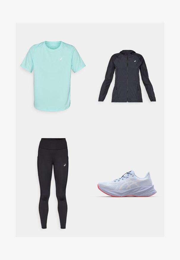 Zwarte lichtgewicht jas met capuchon, volle rits, twee zijzakken en contrasterende zwarte panelen op de schouders en mouwen.; Lichtblauw sportshirt met korte mouwen, gemaakt van vochtregulerende stof, met een klein wit logo op de borst en een ronde hals.; Zwarte leggings met een hoge tailleband, gemaakt van een gladde, rekbare stof. Voorzien van een subtiel logo op de dij en zijzakken.; Hemelsblauwe sportschoen met een textuur van mesh, witte logo-accenten, een gevoerde zool en een roze buitenzool. Beschikt over een slank, ergonomisch ontwerp.