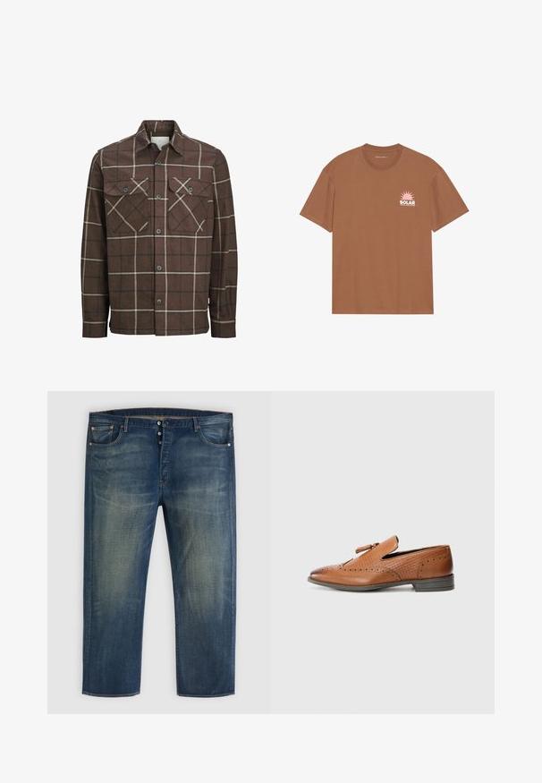 Camicia in flanella a scacchi marrone con chiusura a bottoni, due tasche sul petto e linee contrapposte in crema e scuro, dotata di un classico collo.; T-shirt marrone a maniche corte in cotone, con una grafica di un sole rosa e il testo "SOLAR" sul lato sinistro del petto. Design con scollo rotondo.; Jeans in denim blu con chiusura a bottoni, design classico a cinque tasche e dettagli sbiaditi su cosce e ginocchia.; Scarpa in pelle marrone con dettagli perforati, lati testurizzati, suola piatta e un fiocco decorativo nella parte superiore. Design classico con una finitura liscia.