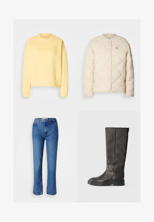Calvin Klein Jeans INSULATED LINER JACKET - Casaco de inverno - fog; Sweatshirt amarelo feito de uma mistura de algodão com gola redonda, punhos canelados e um pequeno logótipo no peito. Textura suave e ajuste padrão.; Jeans de denim azul com corte reto, apresentando um design clássico de cinco bolsos, costura laranja e fecho de botão.; Bota de couro preta até o joelho com sola grossa e logo discreto da Calvin Klein próximo à borda superior, vista de lado.