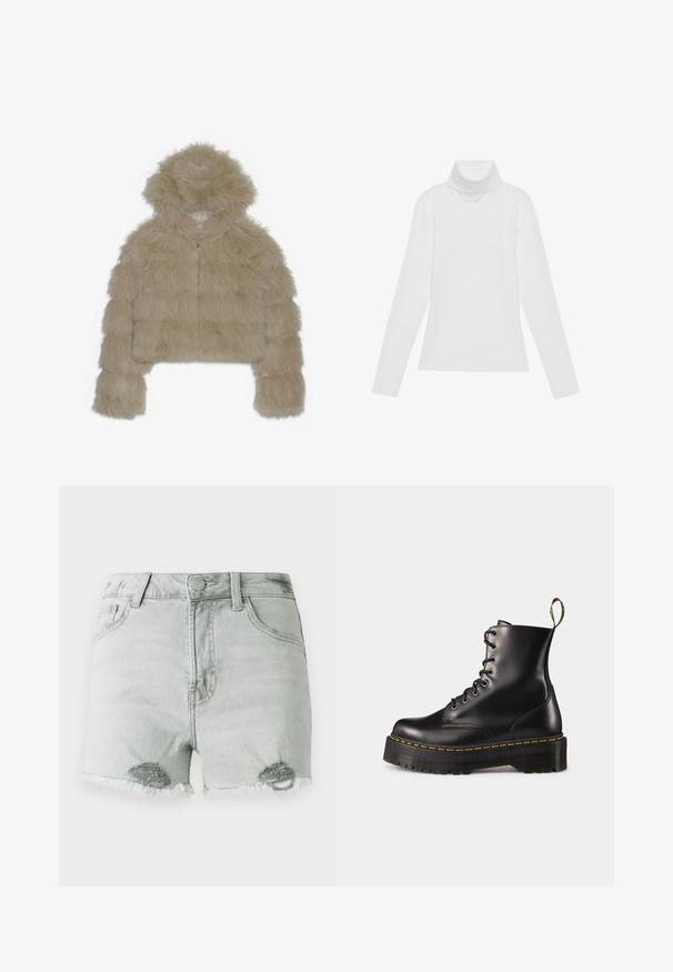 Béžová skrátená bunda z umelého kožúška s kapucňou, so štruktúrovaným, huňatým povrchom a predným zipsom. Vypchávkový blokový dizajn.; Biely dlhý rukáv v štýle roláka vyrobený z hladkej, elastickej tkaniny. Má vysoký golier a priliehavý strih, bez viditeľných vzorov alebo ozdôb.; Svetlo šedé denimové šortky s vysokým pásom, so zničenými detailami a rozstrapkanými okrajmi, majú dve predné vrecká. Tkanina sa zdá byť jemná a opotrebovaná.; Čierne kožené členkové topánky na šnurovanie s masívnou čiernou podrážkou a žltým prešitím. Obsahujú pútko na zadnej strane a okrúhle kovové očká.