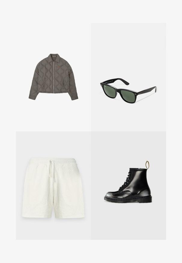 Graue gesteppte Jacke mit Frontreißverschluss, Kragen und zwei seitlichen Taschen, mit einem kleinen gestickten Emblem auf der Brust.; Weißes T-Shirt mit kurzen Ärmeln aus Baumwolle, das über einen Rundhalsausschnitt und einen lockeren Schnitt mit geradem Saum verfügt. Keine Muster oder Verzierungen.; Weiße Shorts aus strukturiertem Stoff mit einem geometrischen Muster. Elastischer Bund mit Kordelzug für eine verstellbare Passform.; Schwarze Leder-Ankle-Boots mit glanzfinish, acht Ösen, schwarzen Schnürsenkeln und einer Zuglasche. Mit einer strukturierten, profilierten Sohle.; Schwarze Plastiksonnenbrille mit grünen Gläsern, quadratischen Rahmen, silbernem Akzent auf der Augenbraue und strukturierten Bügeln. Angegebene Marke auf dem inneren Bügel.