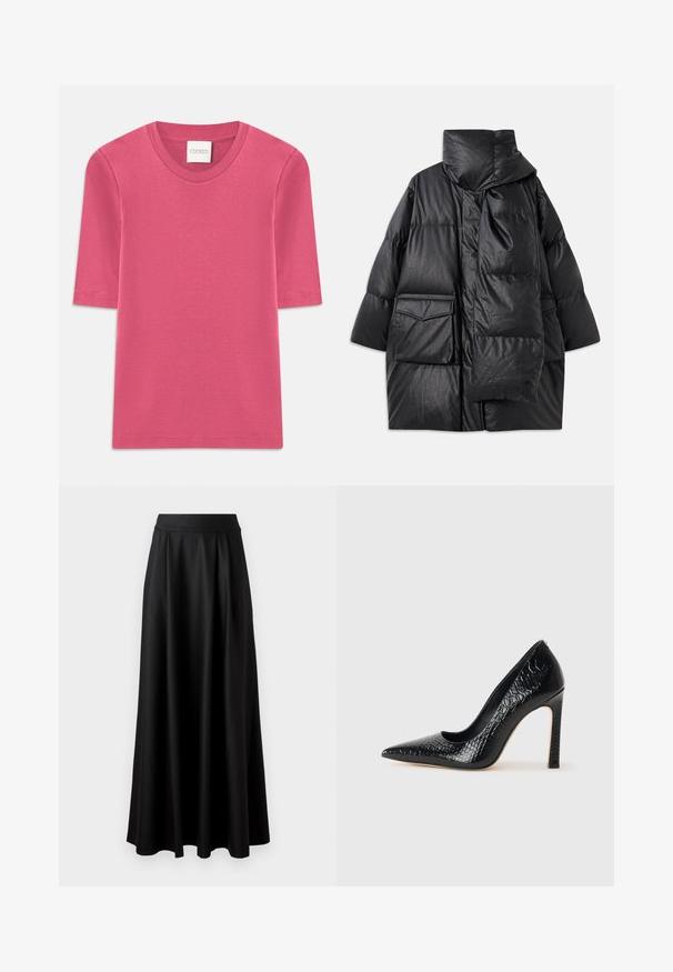 Černý prošívaný kabát s vysokým límcem, velkými kapsami a odnímatelným šátkem. Vyrobený z lesklého, strukturovaného materiálu s volným střihem.; Krátký rukáv, kulatý výstřih, tričko v živé růžové barvě vyrobené z bavlněné látky. Má čisté švy a jemnou texturu. Značková etiketa viditelná na výstřihu.; Černá sukně až na podlahu s hladkou strukturou, širokým pasem a sklady, bez viditelných vzorů nebo ozdob.; Černý lodičkový bot s špičatou špičkou, pokrytý texturou krokodýlí kůže, s elegantním designem, vysokým stiletto podpatkem a hladkým černým interiérem.