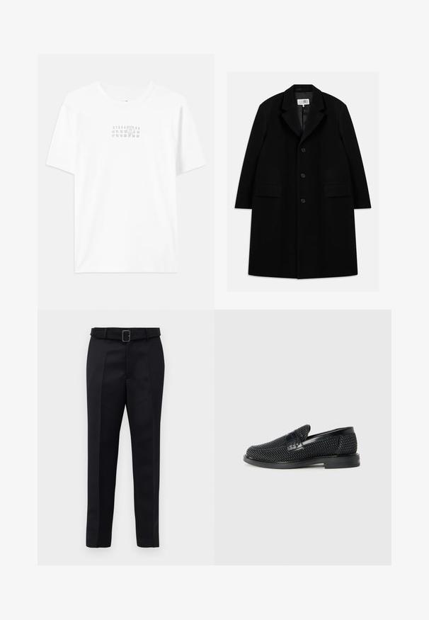 Juodas vilnonis paltas su įpjovimu, penkiais mygtukais, dviem priekinėm kišenėm ir lygiu paviršiumi, siekiantis iki vidurio šlaunies.; Balta medvilnės marškinėliai su centruoto pilku piešiniu, ant kurio yra skaičių ir apskritimo dizainas. Klasikinė apvalia kaklo iškirpte ir trumpomis rankovėmis.; Juodos pritaikytos kelnės turi lygią medžiagą, tiesų kirpimą ir diržą su stačiakampiu sagtimi. Išskirtiniai priekiniai raukšliai pagerina dizainą.; Juodas pintas slip-on tipo batelis su lygiu odiniu akcentu viršuje, apvalios nosies dizainas ir žemas guminis padas.