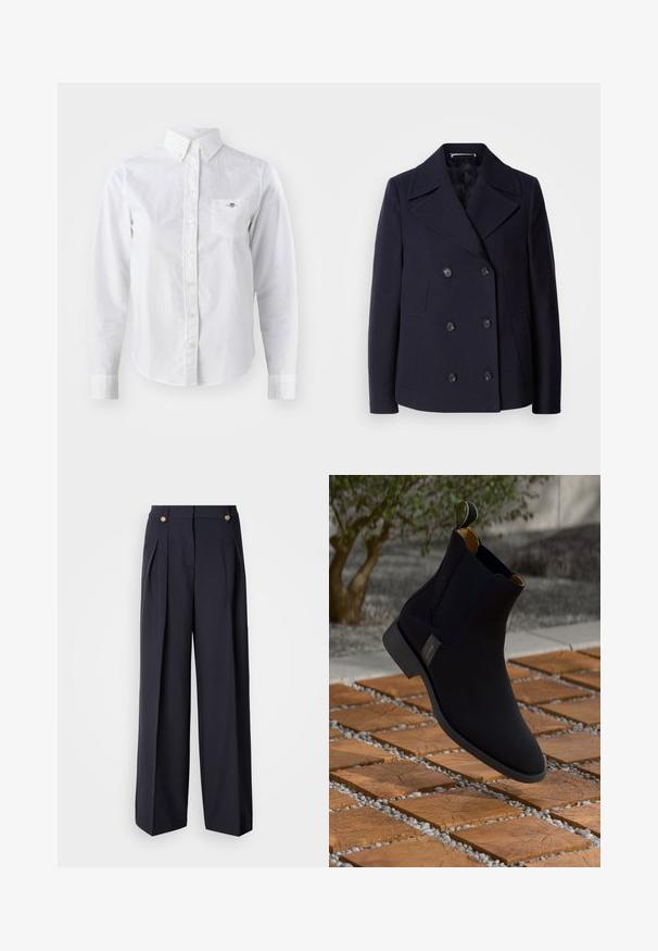 Navy wol pea coat met een dubbele rij knopen, grote gelapende revers, zwarte knopen en zijzakken. Gladde textuur en taillerende pasvorm.; Witte longsleeve shirt van katoen, met een button-down kraag, een voorkant met knopen, een borstzak en een subtiele logodetail.; Wijde broekspijpen gemaakt van donker stof, met twee voorplooien, een hoge taille en gouden knopen aan de voorkant.; Zwarte leren enkelboot met een gladde afwerking, gele binnenvoering en een trekband; geplaatst op een gestructureerd houten en grindoppervlak.