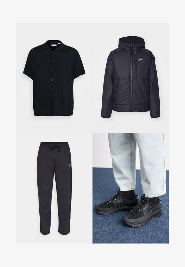 Fekete, párnázott Nike dzseki elülső cipzárral és kapucnival. A bal mellen fehér logó található, valamint két elülső zseb. Simának tűnő külső felület.; Fekete, rövid ujjú gombos ing, könnyű anyagból készült.Szétterített gallérral, elől gombos záródással és lazább szabással rendelkezik.; Fekete, puha anyagból készült melegítőnadrág, rugalmas derékkal, húzózsinórral és egy kis Nike logóval a bal combján.; Fekete sportcipők texturált anyaggal és gumitalppal, elasztikus fűzőkkel és kék kiegészítővel a saroknál. Világos farmernadrággal viselve.