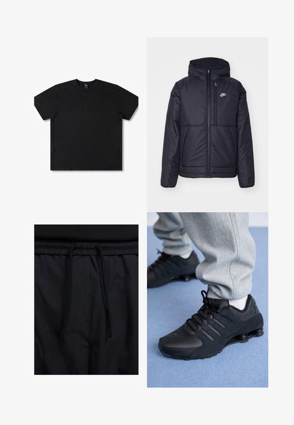 Fekete, párnázott Nike dzseki elülső cipzárral és kapucnival. A bal mellen fehér logó található, valamint két elülső zseb. Simának tűnő külső felület.; Fekete, rövid ujjú pamut póló, kerek nyakkal, a közepén egy diszkrét logóval és laza fazonnal.; Fekete rövidnadrág, húzózsinórral ellátott derékrésszel, könnyű anyagból, sima felszínen, egyszerű dizájnnal, látható logók vagy minták nélkül.; Fekete Nike Shox sportcipőt és szürke melegítőt viselő személy áll egy világoskék szőnyegen.