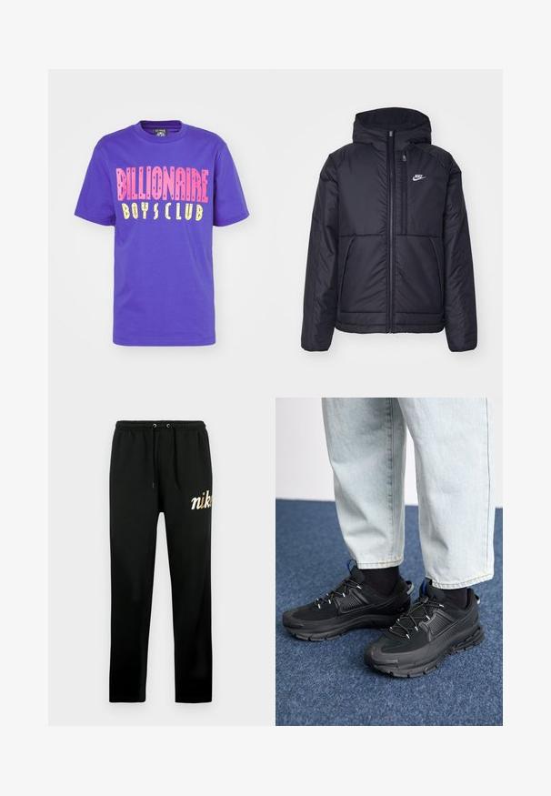 Svart, polstret Nike-jakke med frontglidelås og hette. Har en hvit logo på venstre bryst og doble frontlommer. Glatt ytterside.; Billionaire Boys Club STRAIGHT LOGO - T-shirts med print - purple; Svarte treningsbukser laget av mykt stoff, med elastisk midjebånd med snor, smalnede ben og en gullbrodert "nike"-logo.; Svarte sportssko med teksturert stoff og gummisåler, med elastiske lisser og en blå detalj på hælen. Brukt med lyse denimbukser.