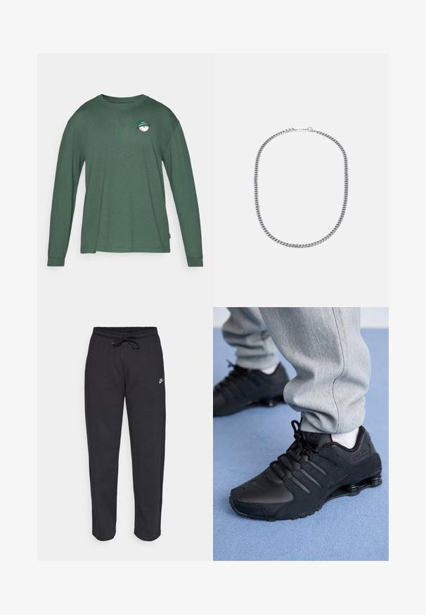 Čierna nafúknutá bunda s kapucňou, s predným zipsom, elastickými manžetami, bočnými vreckami a malým logom na hrudi. Textúrovaný, prešívaný dizajn.; Dlhý rukáv tričko v tmavozelenej farbe, vyrobené z mäkkej bavlny. Obsahuje malú bielu grafiku so zelenou čiapkou na prednej strane. Okrúhly výstrih.; Čierne tepláky vyrobené z mäkkej tkaniny s elastickým pásom, sťahovacou šnúrkou a malým logom Nike na ľavom stehne.; Osoba v čiernych teniskách Nike Shox a šedých teplákoch stojí na svetlomodrom koberci.; Strieborný kovový náhrdelník z reťaze s hrubými, prepojenými článkami, lesklým povrchom a malým zapínaním s detailom značky.